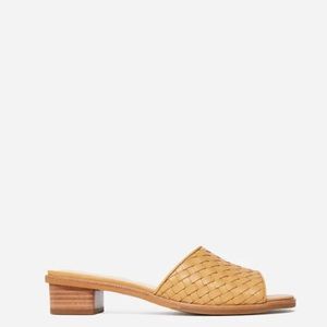 💕HOST PICK💕 Everlane The City Sandal